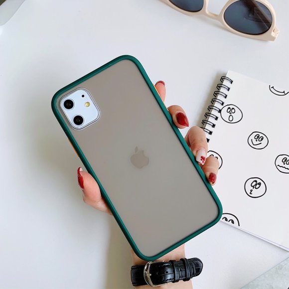 iPhone 11 / 12/ 12 pro Case ( Frosted Back) - Picture 6 of 10